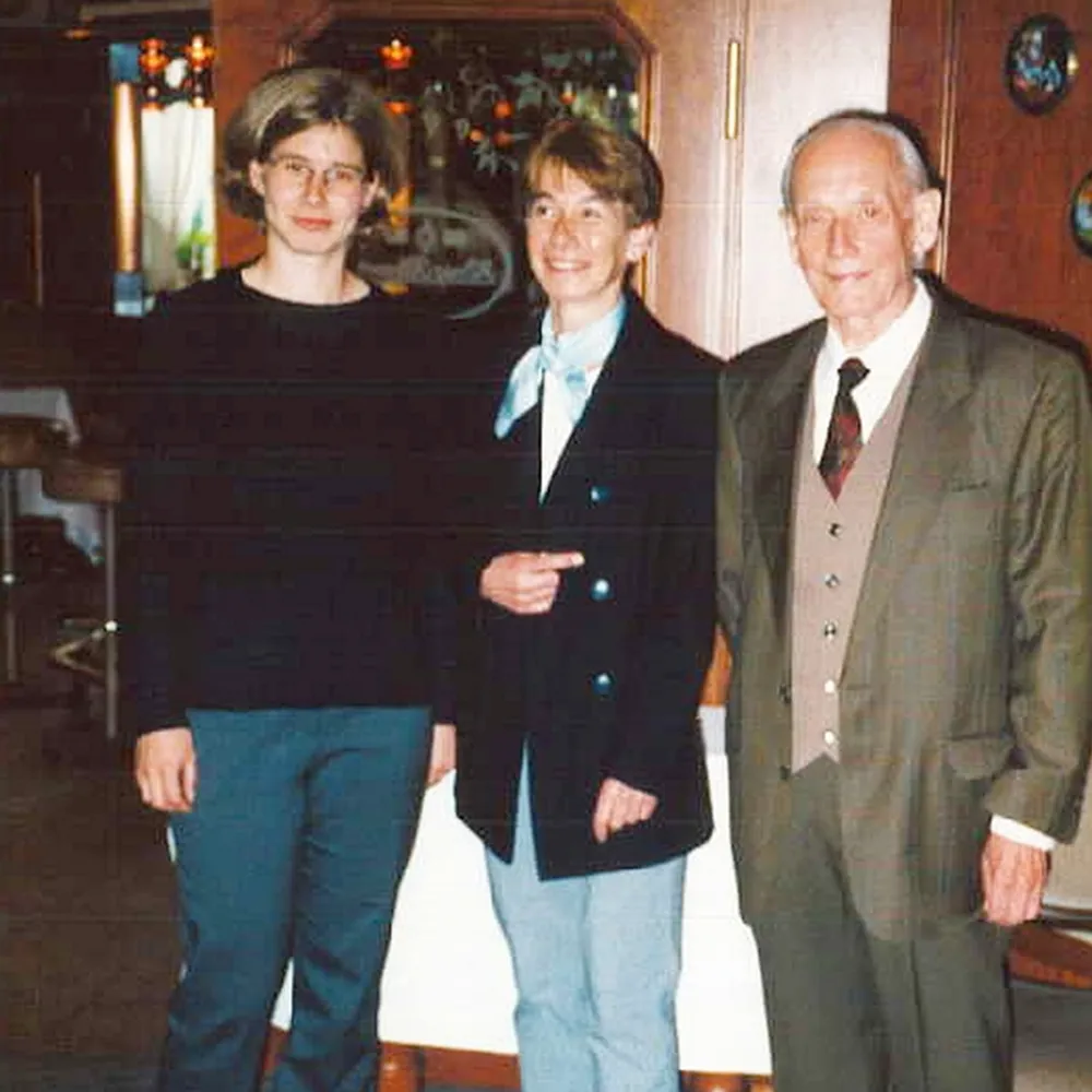 Generation 2 - Dr. Elisabeth Horrix